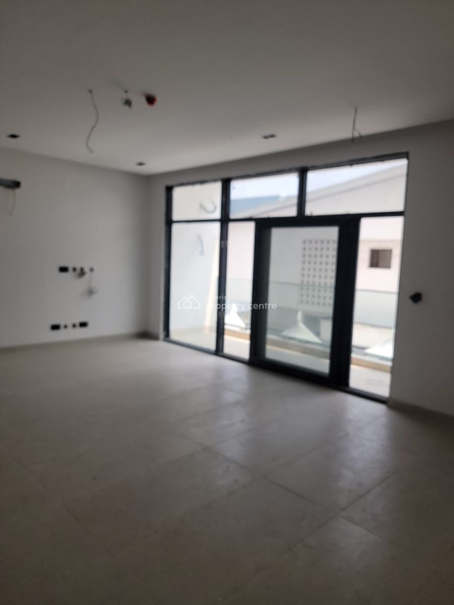 Luxury Well Finished 3 Bedroom Apartment, Lekki Phase 1, Lekki, Lagos, Flat / Apartment for Sale