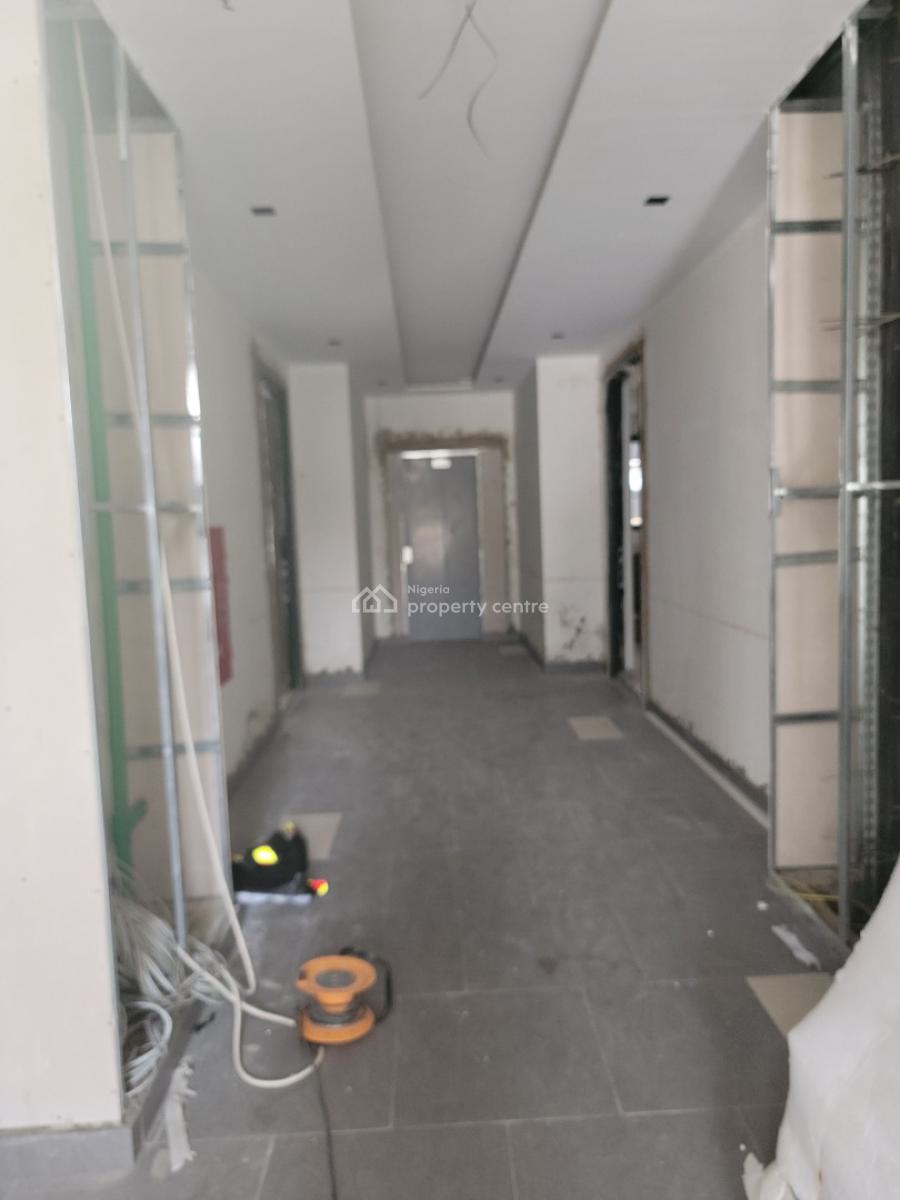 Luxury Well Finished 3 Bedroom Apartment, Lekki Phase 1, Lekki, Lagos, Flat / Apartment for Sale