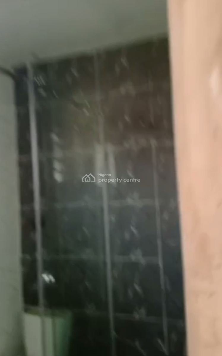 Newly Built Spacious Decent Standard 2 Bedroom Apartment, Yaba, Lagos, Flat / Apartment for Rent