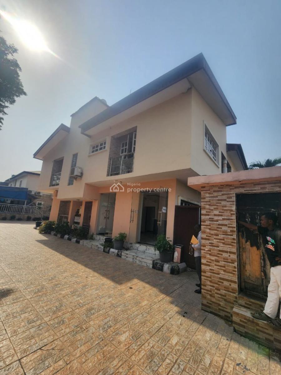 2 Units of 17 Rooms Detached House + Swimming Pool, Bar Etc, Lekki Phase 1, Lekki, Lagos, Detached Duplex for Rent