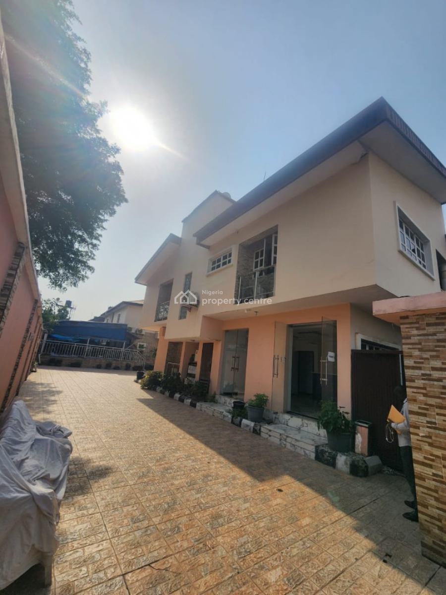 2 Units of 17 Rooms Detached House + Swimming Pool, Bar Etc, Lekki Phase 1, Lekki, Lagos, Detached Duplex for Rent