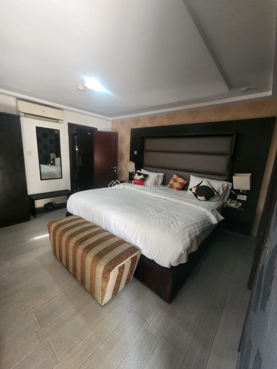 2 Units of 17 Rooms Detached House + Swimming Pool, Bar Etc, Lekki Phase 1, Lekki, Lagos, Detached Duplex for Rent