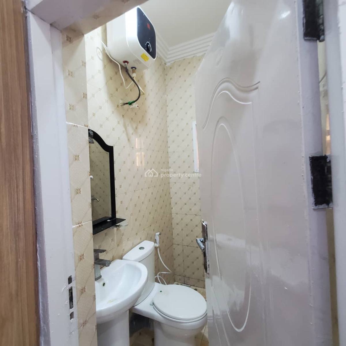 Luxury 2 Bedroom Flat with Excellent Facilities, Sangotedo, Ajah, Lagos, Flat / Apartment for Rent