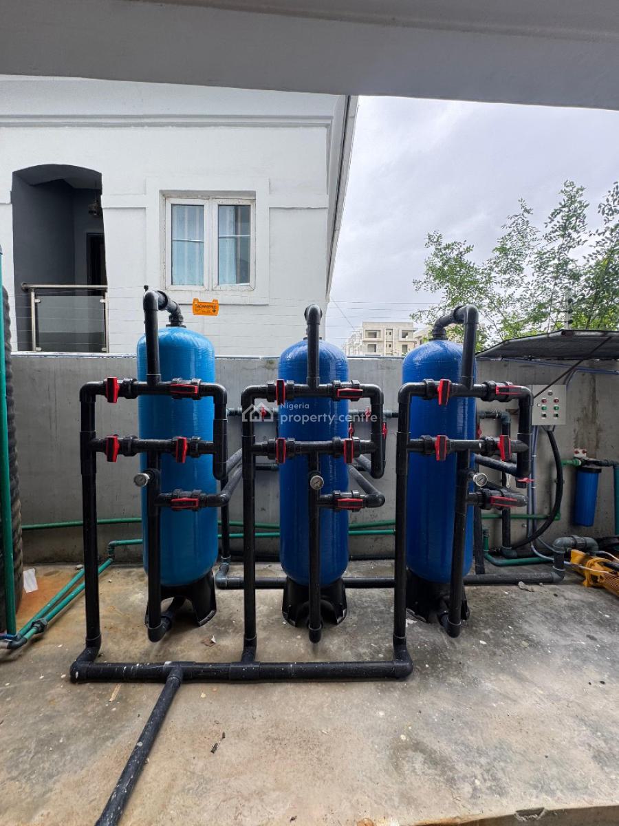 Investment Worthy 2 Bedroom Apartment  with Bq, Swimming Pool, Investment Worthy 2 Bedroom Apartment  with Bq, Swimming Pool, Lekki Phase 1, Lekki, Lagos, Block of Flats for Sale