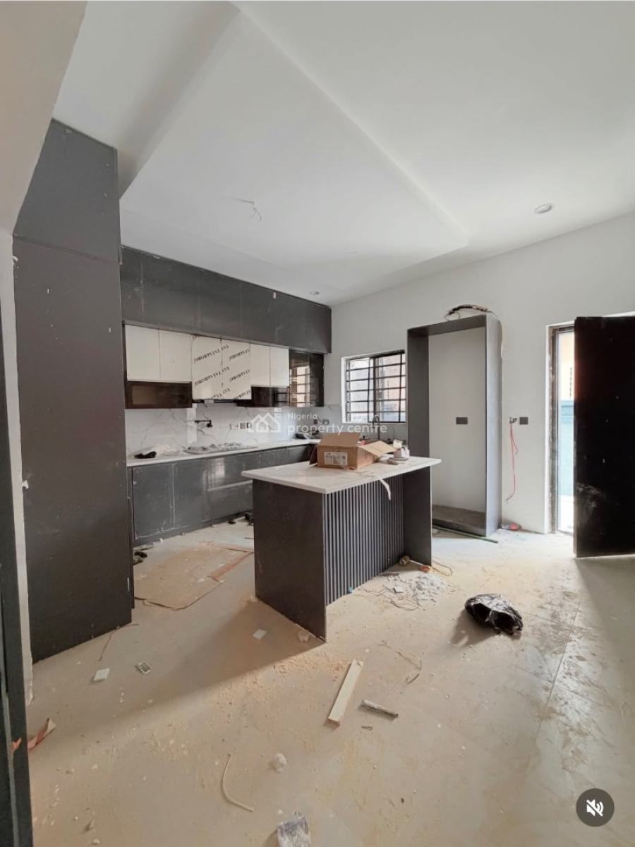 Aesthetically Built 4 Bedrooms Terraced Duplex with Bq, Surulere, Lagos, Terraced Duplex for Sale