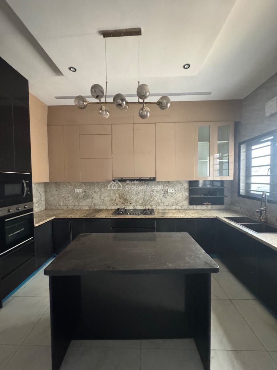 4 Bedroom Terrace Duplex + Bq, Ologolo, Lekki, Lagos, Terraced Duplex for Rent