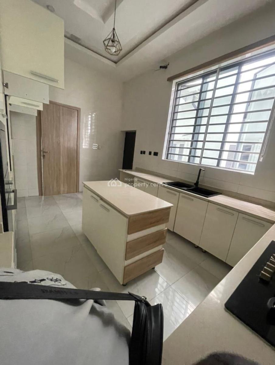 4 Bedroom Detached Duplex with Bq in a Secured Estate, Chevron, Lekki, Lagos, Detached Duplex for Rent