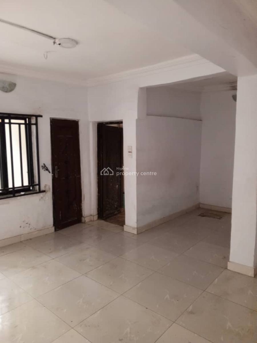 Decent &affordable 2bedroom Flat in a Decent Area and Nice Compound, Alapere Inward Goodluck/ogudu Orioke, Alapere, Ketu, Lagos, Flat / Apartment for Rent