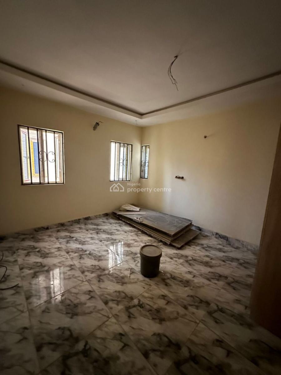 Distress 3 Bedroom Apartment, Jahi, Abuja, Flat / Apartment for Sale