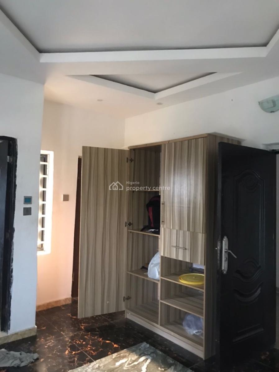 Well Maintained 2 Bedroom Miniflat Apartment, Sangotedo, Ajah, Lagos, Flat / Apartment for Rent