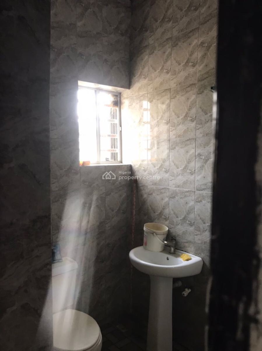 Well Maintained 2 Bedroom Miniflat Apartment, Sangotedo, Ajah, Lagos, Flat / Apartment for Rent