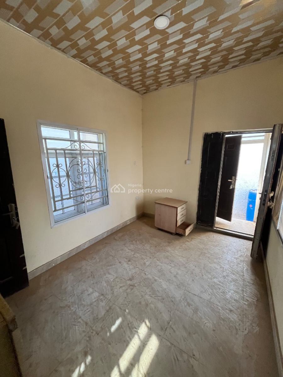 Standard 1 Bedroom Apartment with Two Toilets, Inside a Well Secured Estate Along Sunnyvale Expressway, Tarred Road a, Galadimawa, Abuja, Mini Flat (room and Parlour) for Rent
