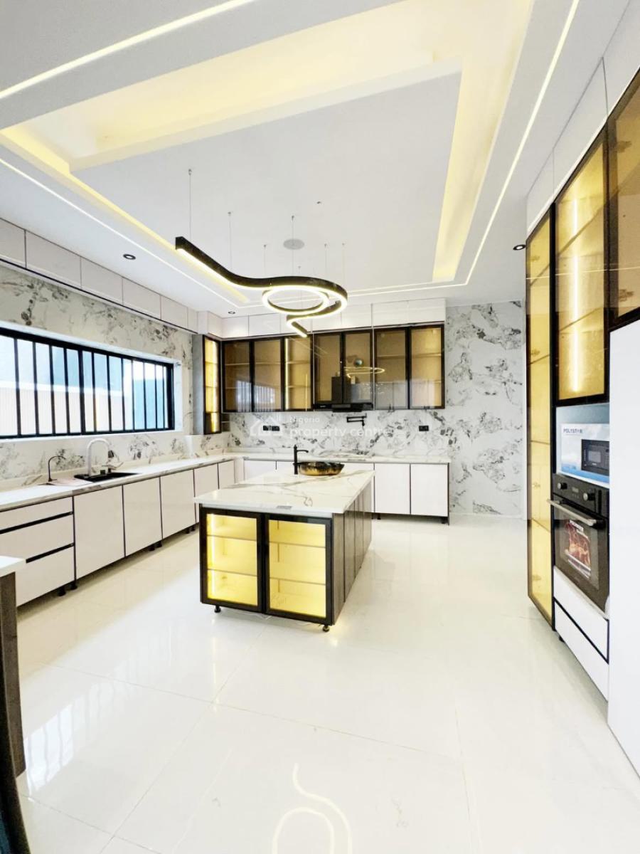 5 Bedroom Detached Duplex with a Pool,cinema and a Bq, Lekki Phase 1 Lekki  Lagos, Lekki Phase 1, Lekki, Lagos, Detached Duplex for Sale