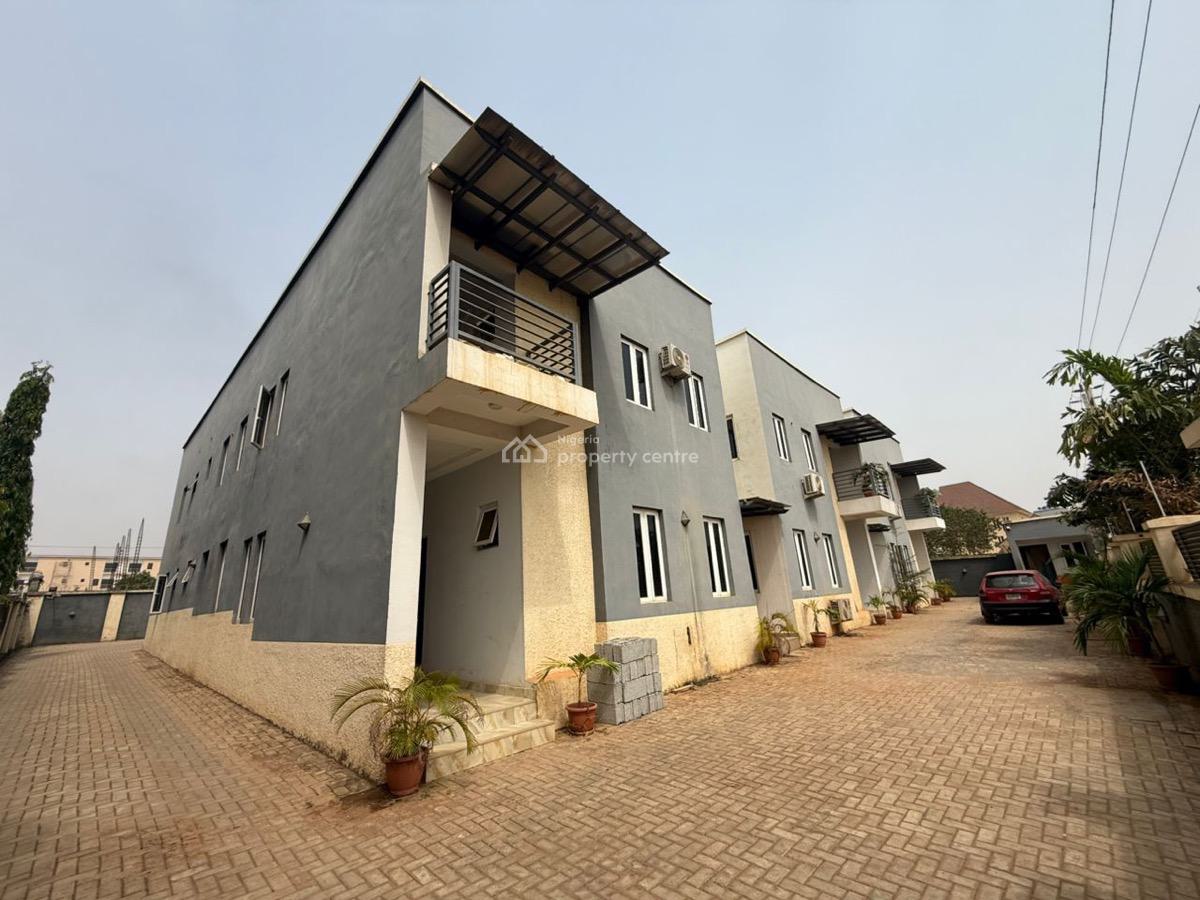 Tastefully Finished 3 Bedroom Spacious Apartment. En-suite,tarred Road, Serene Neighborhood, Mabushi, Abuja, Flat / Apartment for Rent