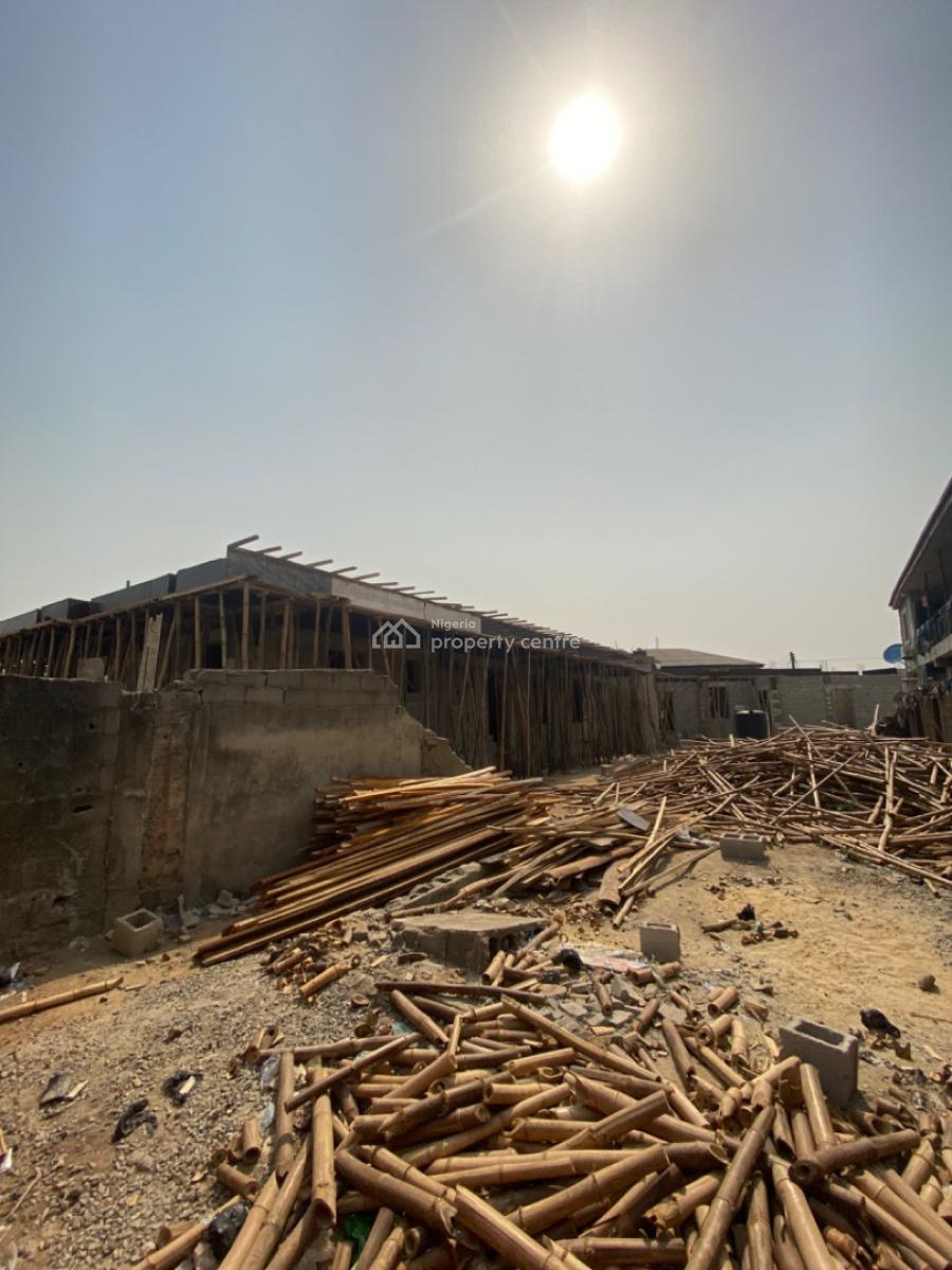 Luxury One Bedroom Apartment, Bajulaiye Road, Akoka, Yaba, Lagos, Block of Flats for Sale