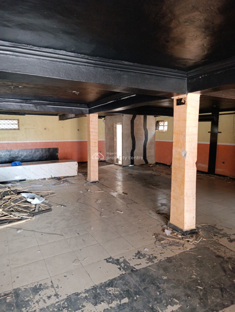 Big Space for Pharmacy and Eatery, Akobo Ojurin, Akobo, Ibadan, Oyo, Commercial Property for Rent