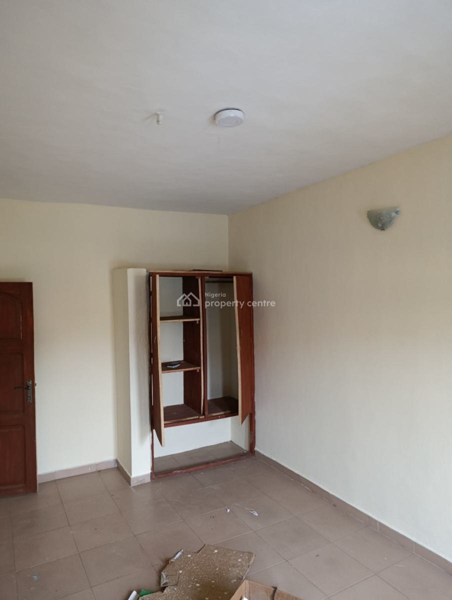 2 Bedroom Flat in a Good Neighborhood Facing Tarred Road, By Airport, Alakia, Ibadan, Oyo, Semi-detached Bungalow for Rent