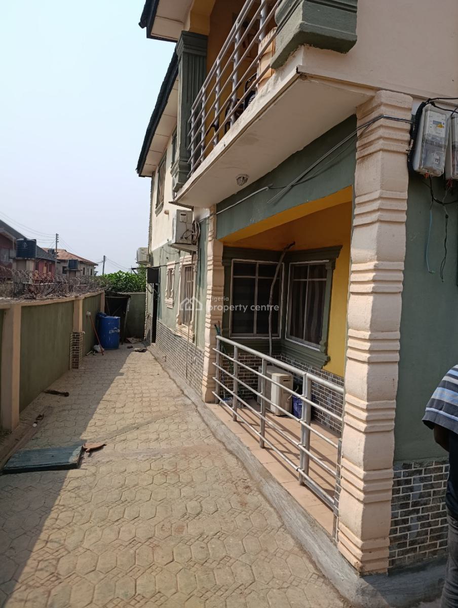 2 Bedroom Flat in a Good Neighborhood Facing Tarred Road, By Airport, Alakia, Ibadan, Oyo, Semi-detached Bungalow for Rent