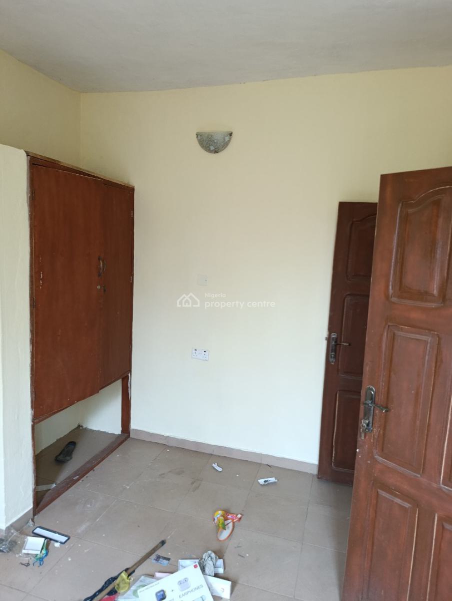 2 Bedroom Flat in a Good Neighborhood Facing Tarred Road, By Airport, Alakia, Ibadan, Oyo, Semi-detached Bungalow for Rent