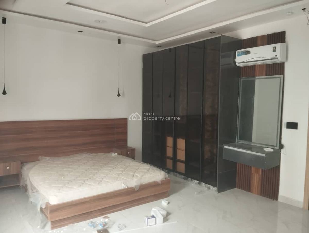 Clean 4bedroom Semi Detached Duplex with Bq, Elevator, Rooftop Bar,etc, Parkview, Ikoyi, Lagos, Semi-detached Duplex for Sale