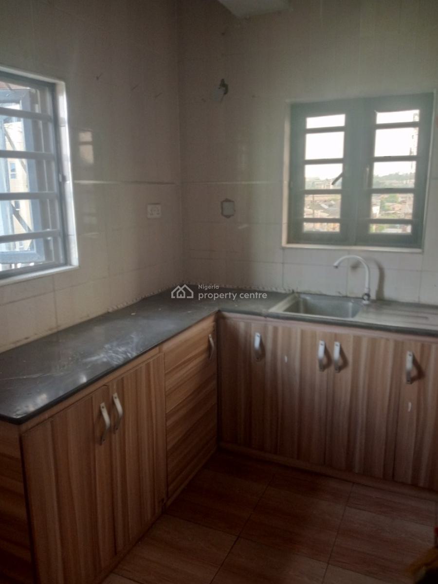 Clean 3bedroom Flat, Off Allen Avenue Ikeja, Ikeja, Lagos, Flat / Apartment for Rent