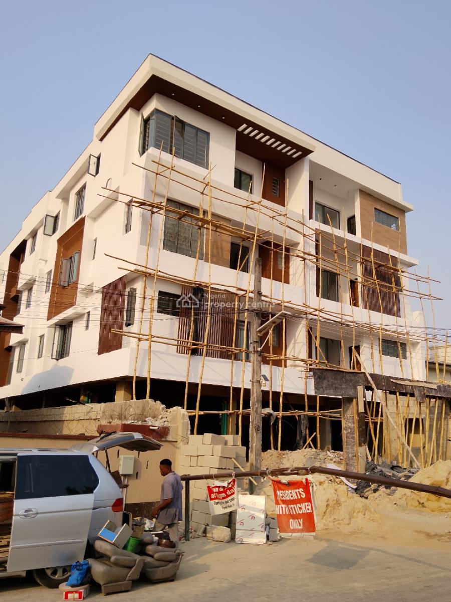 New 2bedroom Apartment with Open Plan Kitchen, Elevator,pool & Gym, Estate Opposite Dominos Pizza with Good Drainage, Agungi, Lekki, Lagos, Flat / Apartment for Sale