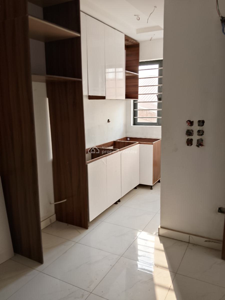 New 2bedroom Apartment with Open Plan Kitchen, Elevator,pool & Gym, Estate Opposite Dominos Pizza with Good Drainage, Agungi, Lekki, Lagos, Flat / Apartment for Sale