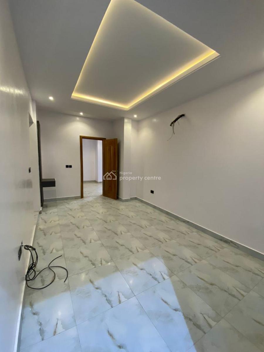 Premium 2 Bedroom Penthouse Maisonette with 2 Living Rooms 3 Balconies, Lekki Phase 1, Lekki, Lagos, Flat / Apartment for Sale