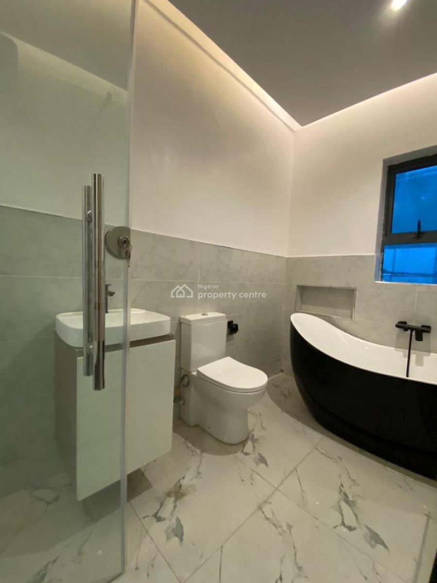 Premium 2 Bedroom Penthouse Maisonette with 2 Living Rooms 3 Balconies, Lekki Phase 1, Lekki, Lagos, Flat / Apartment for Sale