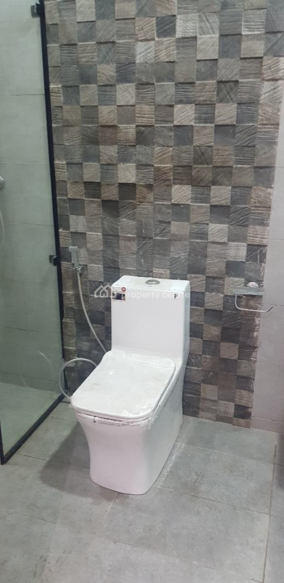 Luxurious Spacious 4 Bedroom Terrace House, Idowu Akindele Crescent, Gra Phase 2, Magodo, Lagos, Terraced Duplex for Sale