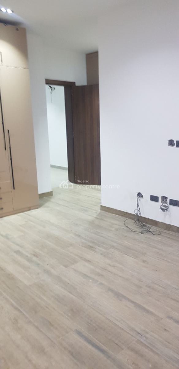 Luxurious Spacious 4 Bedroom Terrace House, Idowu Akindele Crescent, Gra Phase 2, Magodo, Lagos, Terraced Duplex for Sale