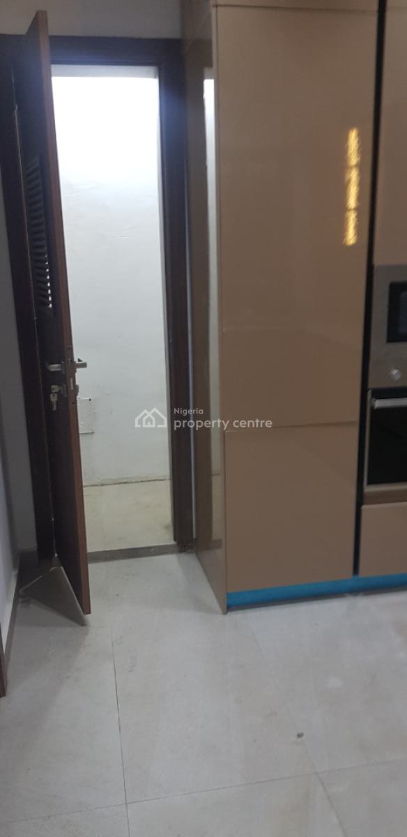 Luxurious Spacious 4 Bedroom Terrace House, Idowu Akindele Crescent, Gra Phase 2, Magodo, Lagos, Terraced Duplex for Sale