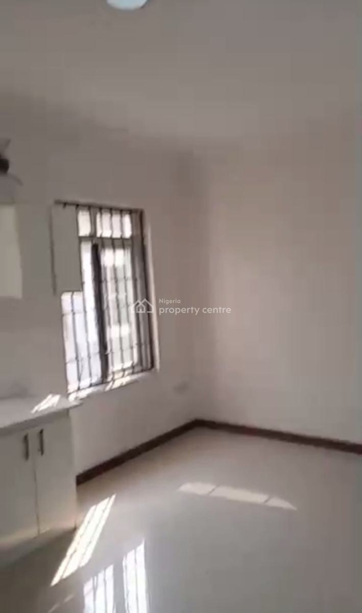 a Spacious Decent Room Studio Apartments, Oniru, Victoria Island (vi), Lagos, Self Contain (single Rooms) for Rent