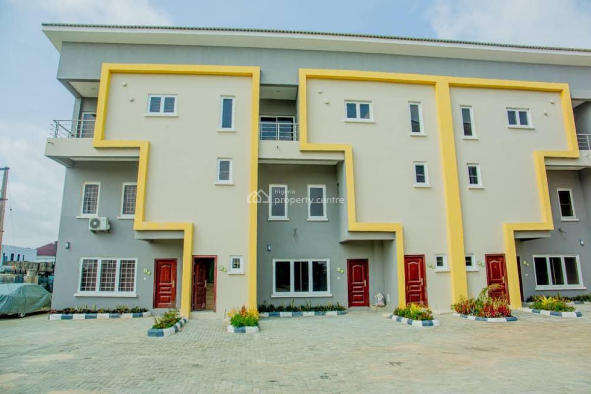 Unfurnished 2 Bedroom Duplex Very Spacious The Property Is Empty Now, Orchid Road Lekki, Lekki, Lagos, Terraced Duplex for Rent
