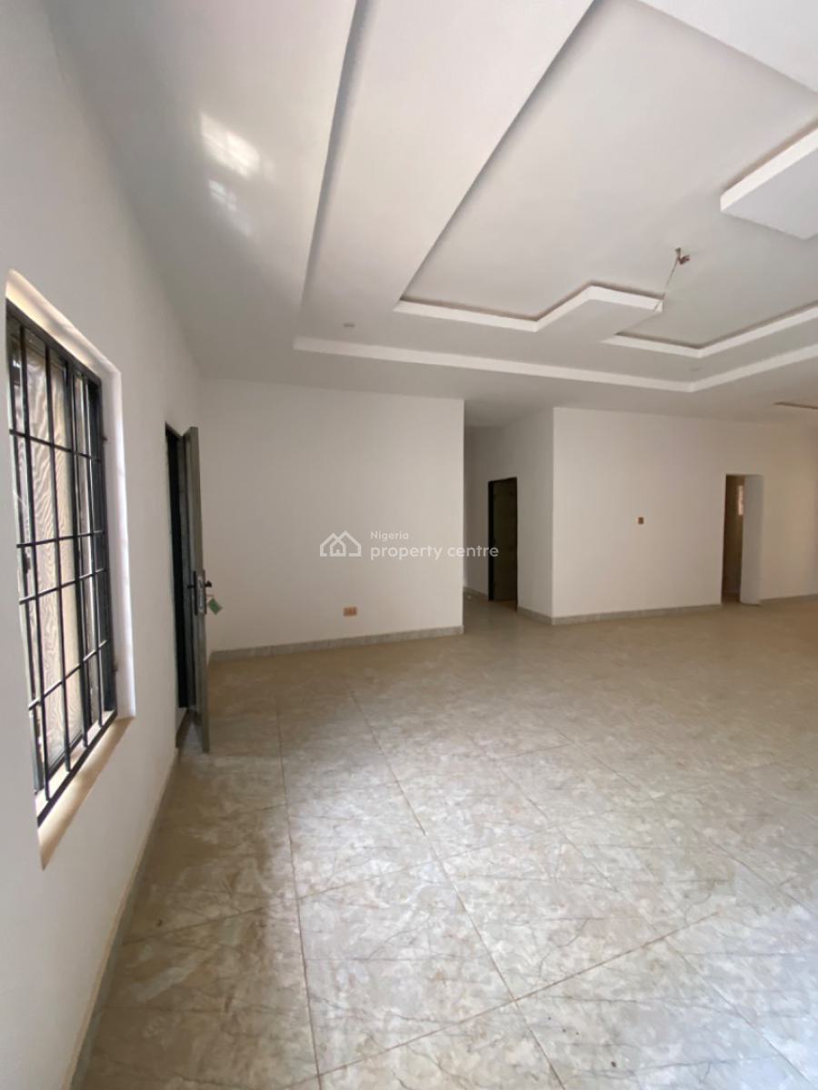 Luxury 3 Bedroom Flat in a Secured Compound and on a Tarred Road, Durumi, Abuja, Block of Flats for Sale