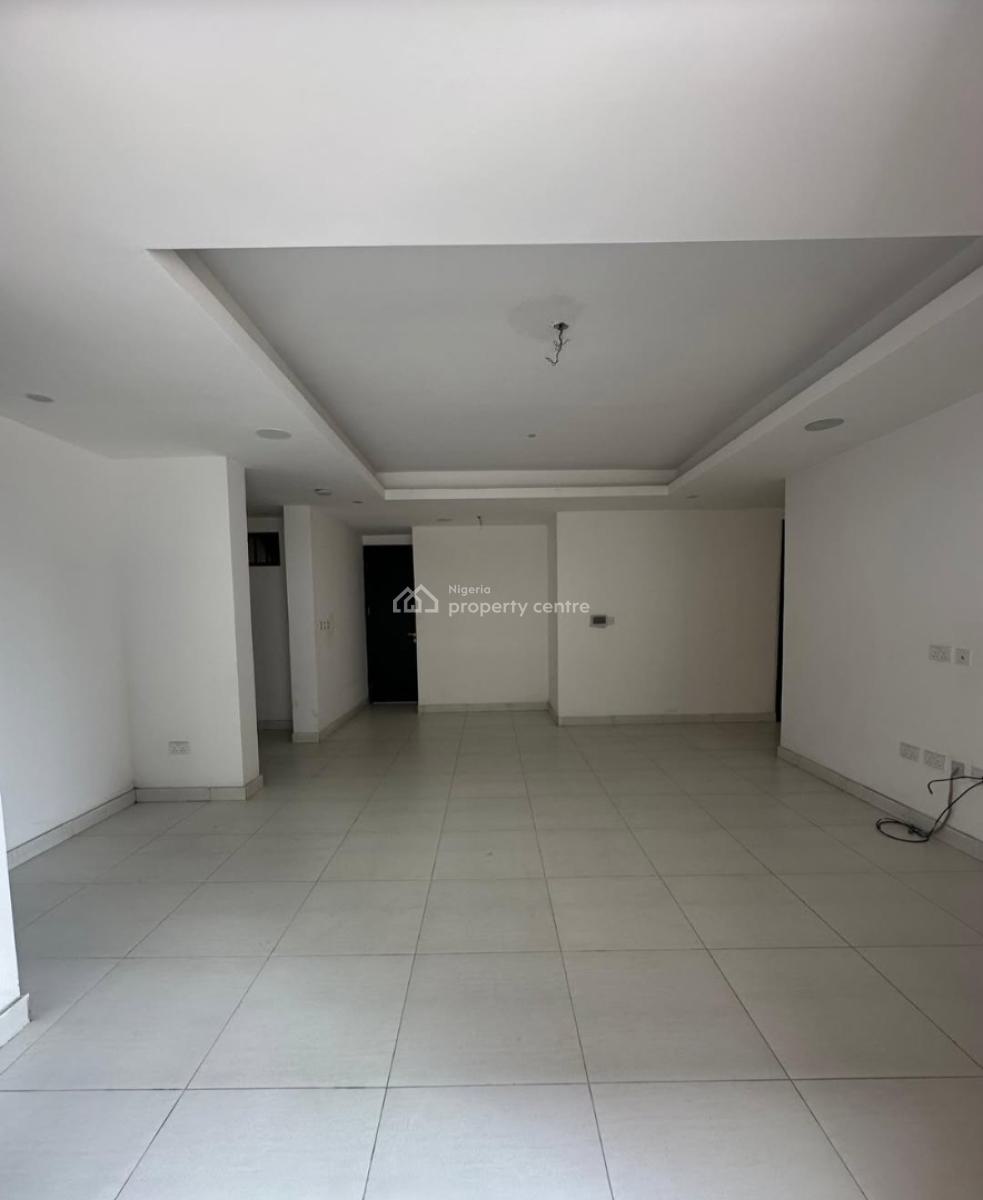 Newly Built and Serviced with 24/7 Power Supply 2 Bedroom En-suite Fla, Lekki Phase 1, Lekki, Lagos, Flat / Apartment for Rent