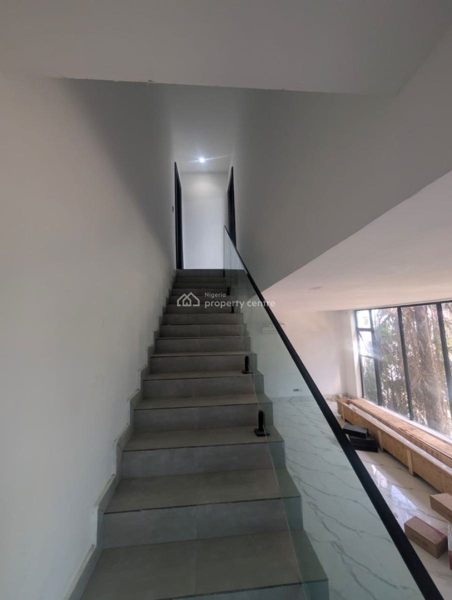 Well Built 3 Bedroom Maisonette Apartment with Bq., Glover Road, Ikoyi, Lagos, Flat / Apartment for Rent