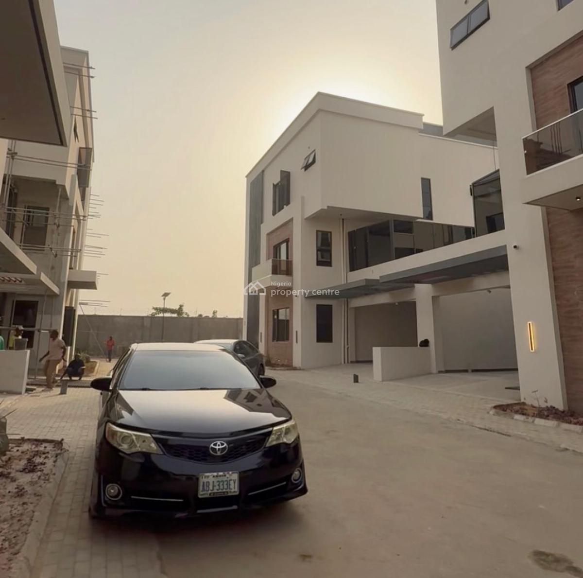 5-bedrooms Fully Detached Duplex, Presidential Villa, Asokoro District, Abuja, Detached Duplex for Sale