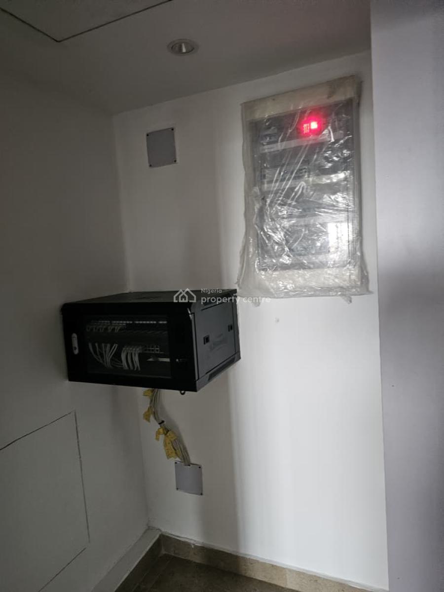 Luxurious 3-bedroom Ensuite Penthouse, Ikoyi, Lagos, Terraced Duplex for Rent