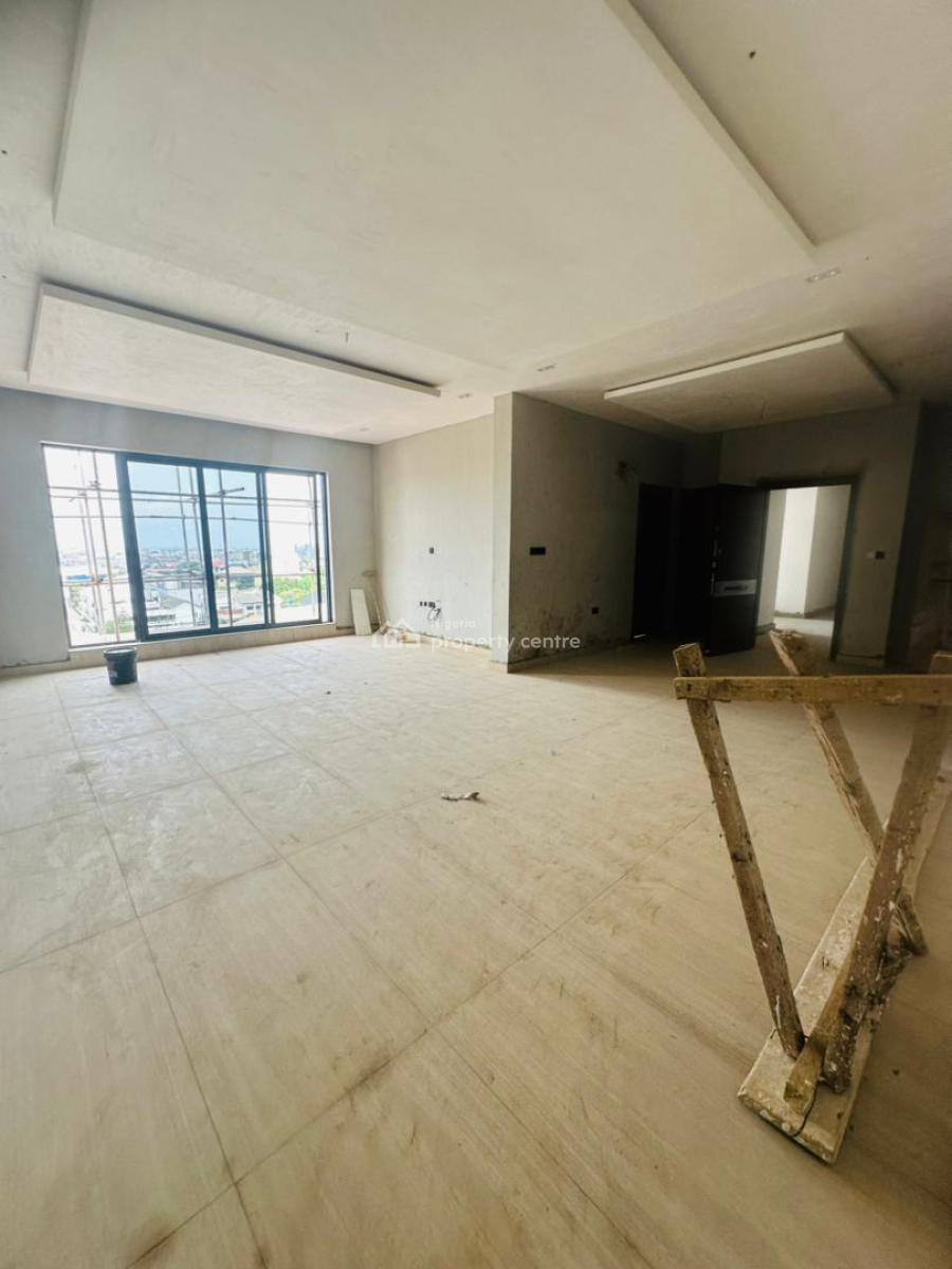 Contemporary 4 Bedroom Maisonette in a Call to Access Estate, Maryland, Lagos, Flat / Apartment for Sale