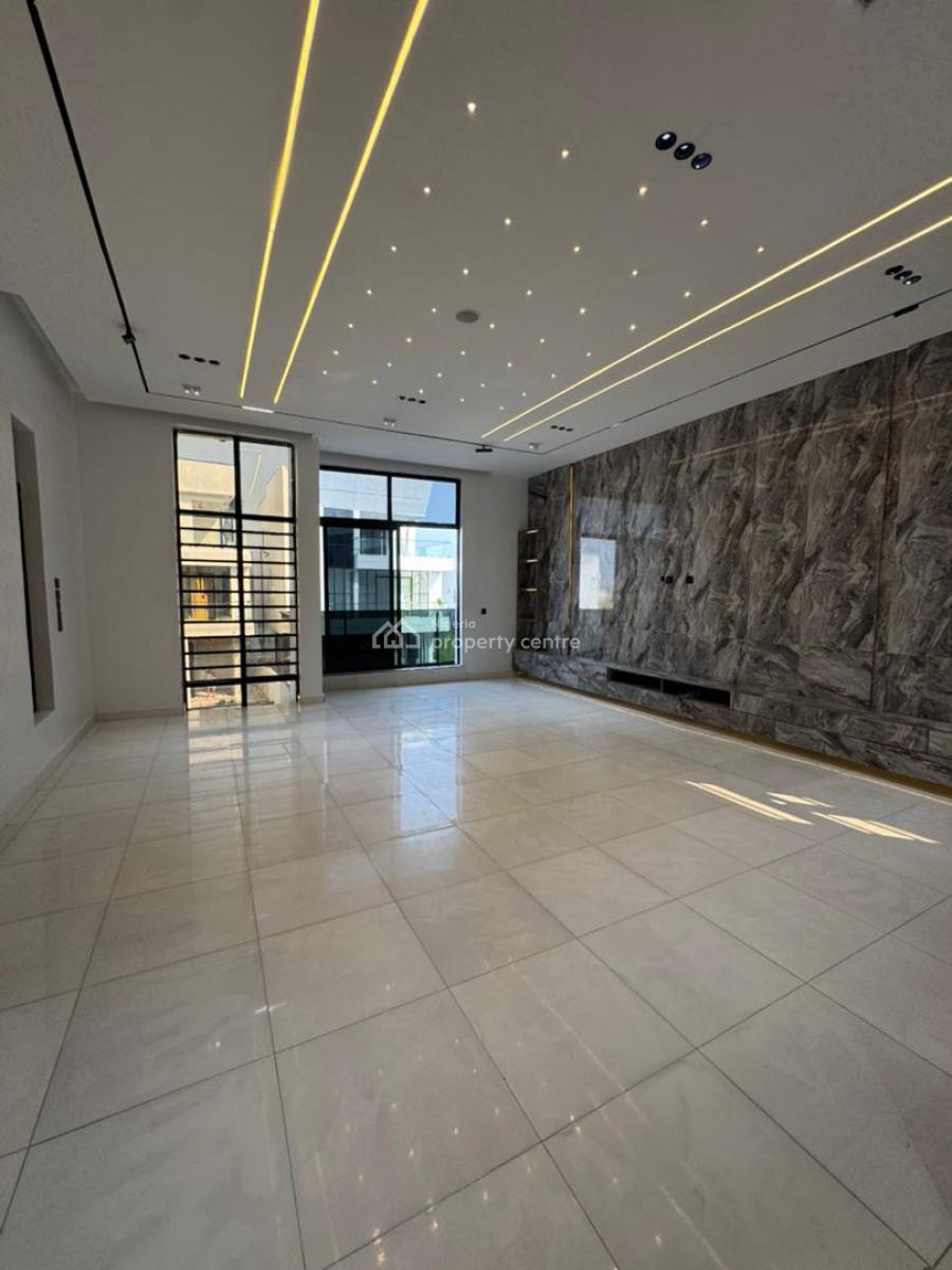 Majestic 5-bedroom Duplex with a Swimming Pool, Bq  in Chevron, Massive 5 Bedroom Duplex with Rooftop in a Secured Place, Chevron, Lekki, Lagos, House for Sale