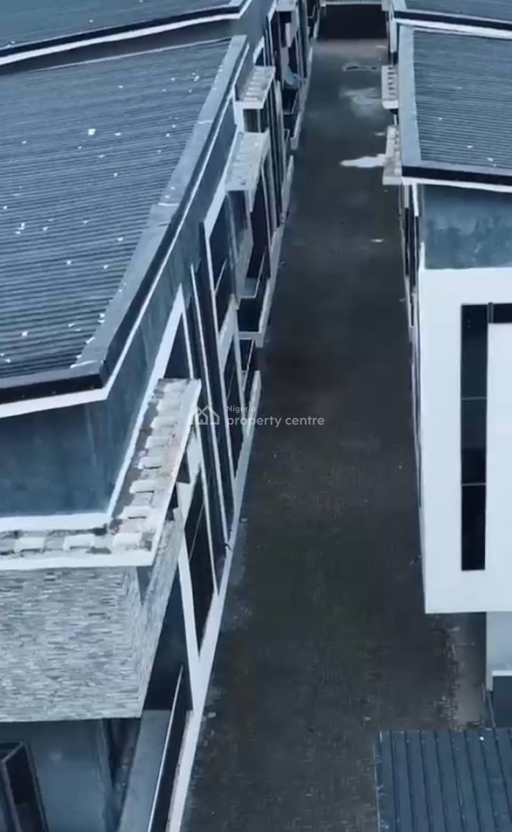 Luxury 5bedroom, General Paint, Ajah, Lagos, Terraced Duplex for Sale