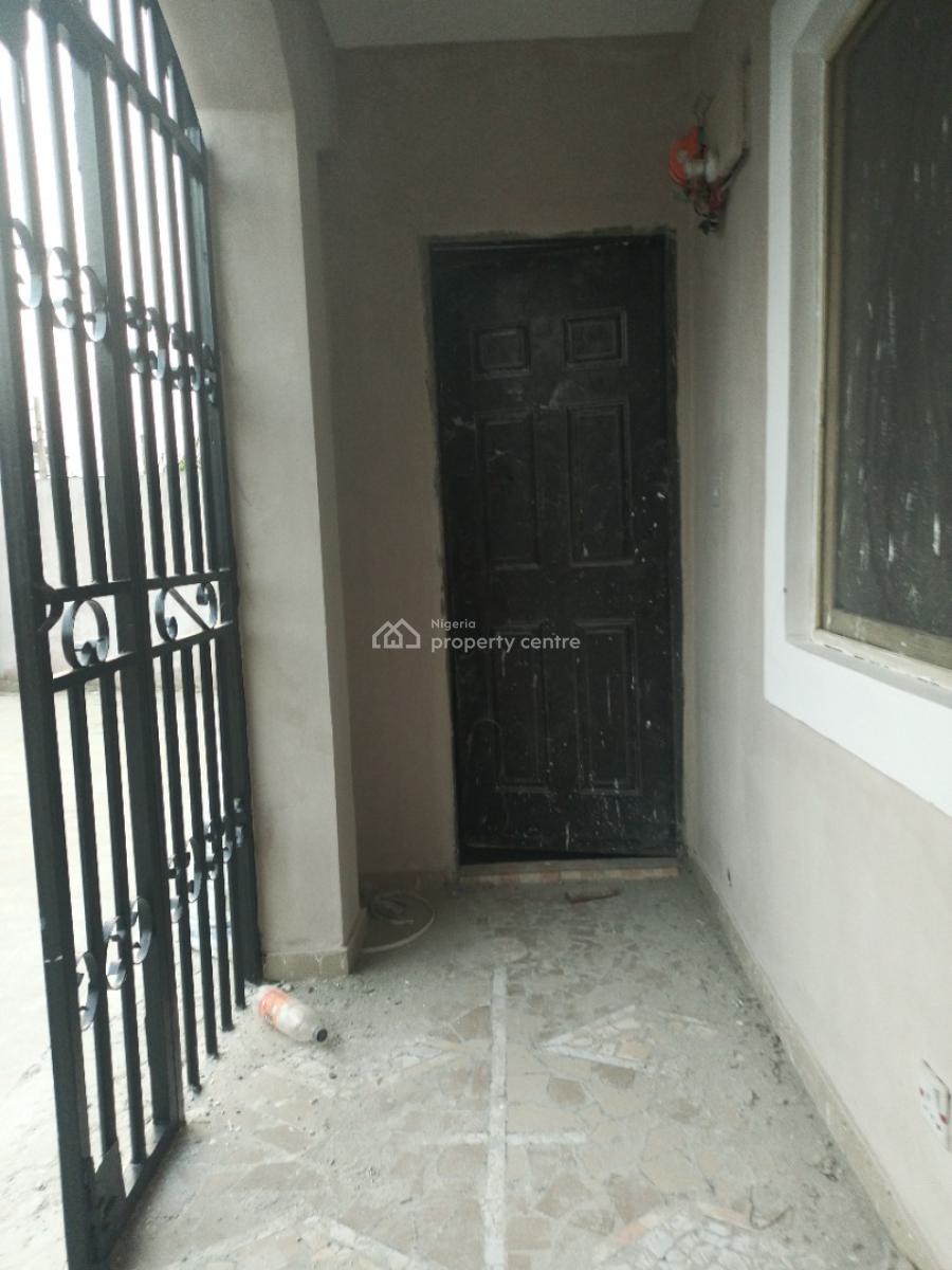 Newly Renovated 2 Bedroom Apartment with Spacious Living Room, Green Villa Estate, Badore, Ajah, Lagos, Flat / Apartment for Rent