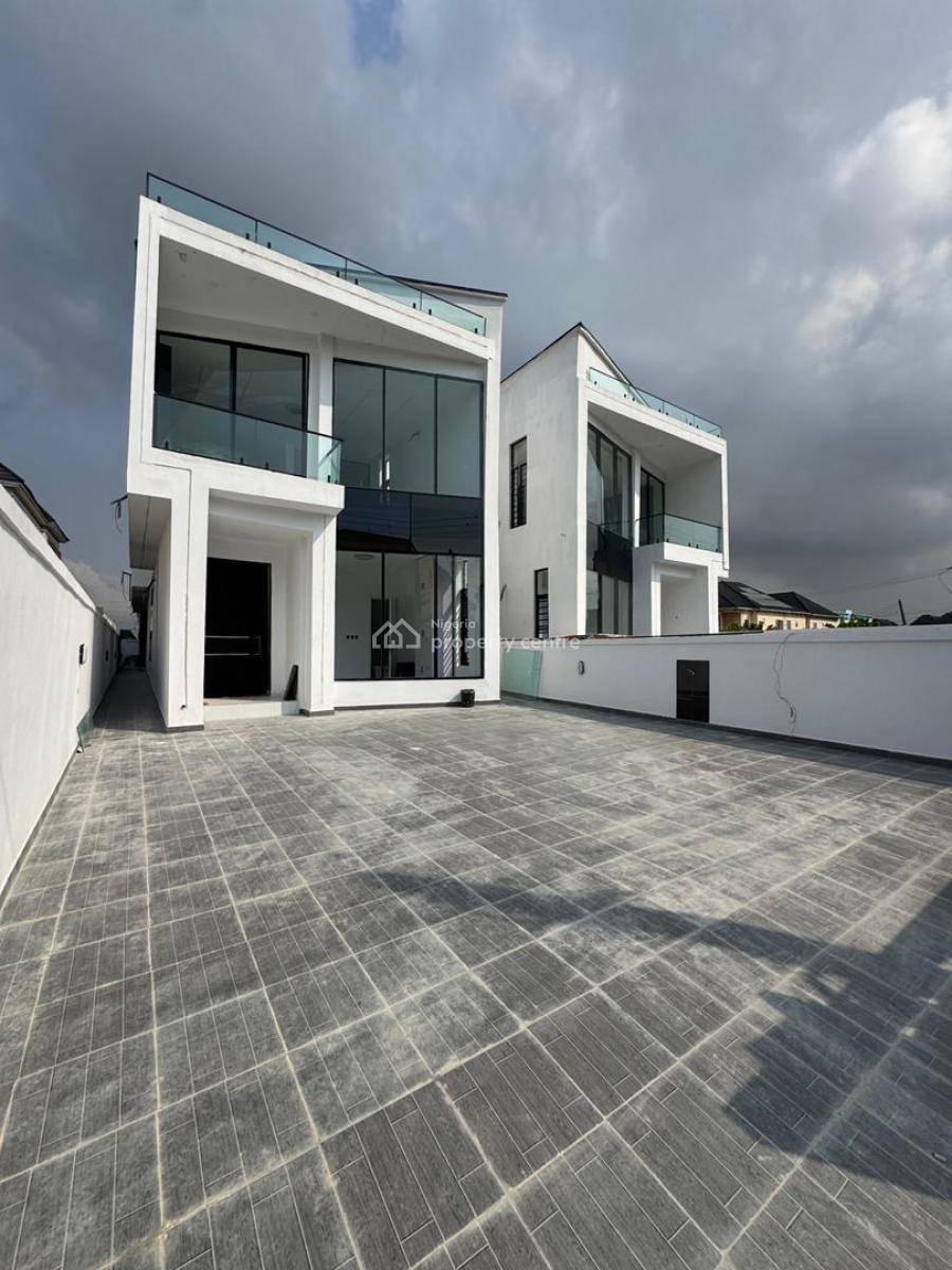 Majestic 5-bedroom Duplex with Swimming Pool in Chevron Lekki, Secured Estate – Enjoy 24/7 Security, Serene Roads, Chevron Lekki, Lekki, Lagos, Detached Duplex for Sale