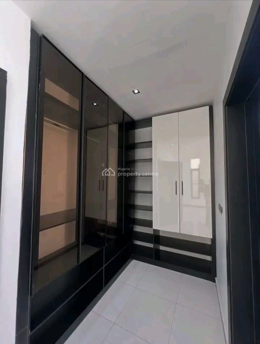 4 Bedrooms Semi Detached Duplex at Ikate, Ikate, Lekki, Lagos, Semi-detached Duplex for Rent