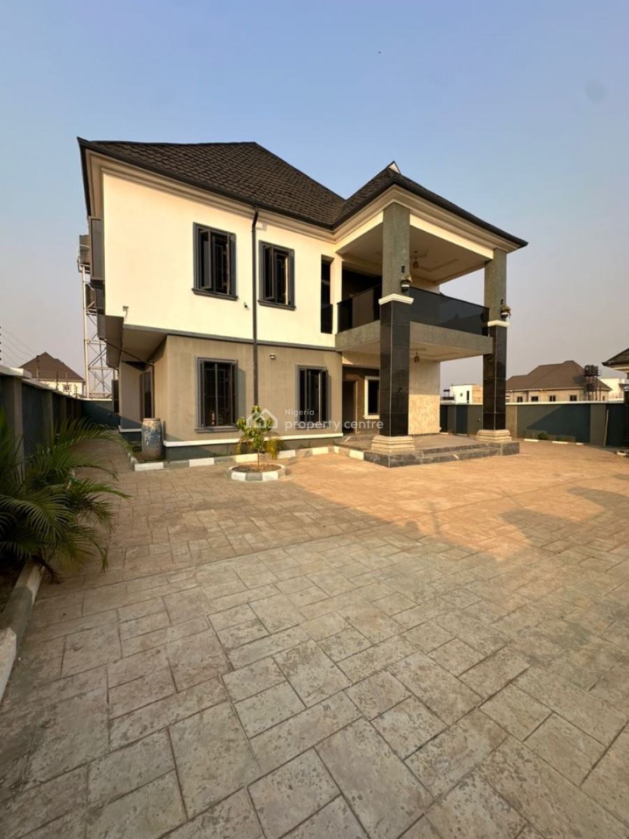 5 Bedrooms Detached Duplex 2 Living Room 1 Room Bq, Life Camp, Abuja, Detached Duplex for Sale