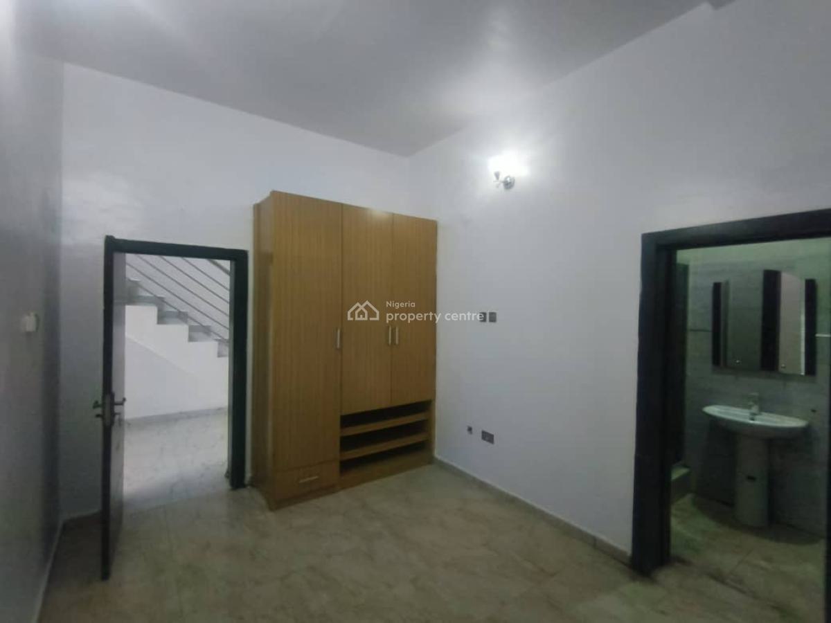 Newly Renovated 4 Bedroom Semi Detached Duplex with Bq, Herbert Orji Ava  Osapa London Estate, Osapa, Lekki, Lagos, Semi-detached Duplex for Rent