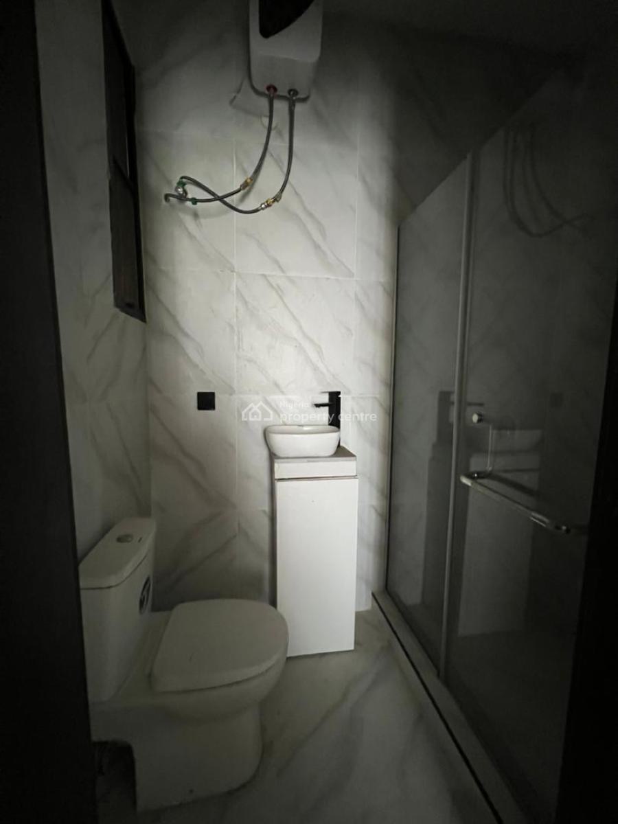 Furnished 2 Bedroom Apartment, Ologolo, Ologolo, Lekki, Lagos, Block of Flats for Sale