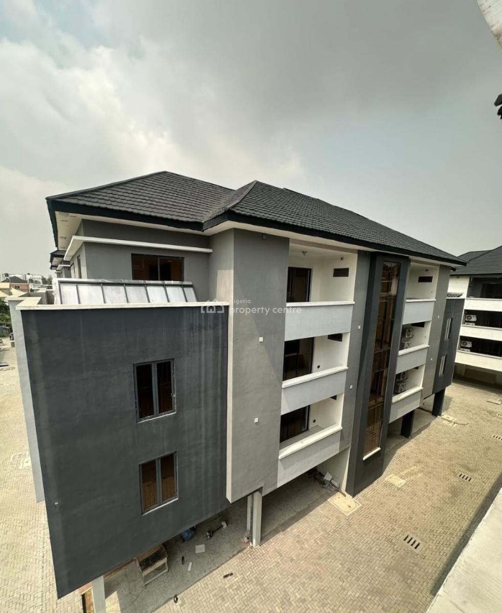 Newly Built and Serviced with 24/7 Power Supply 3 Bedroom En-suite Fla, Lekki Phase 1, Lekki, Lagos, Flat / Apartment for Rent