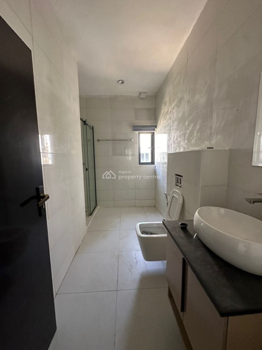 Furnished 5 Beds  & 3 Living Rooms Terraced Duplex, Guzape District, Abuja, Terraced Duplex for Sale